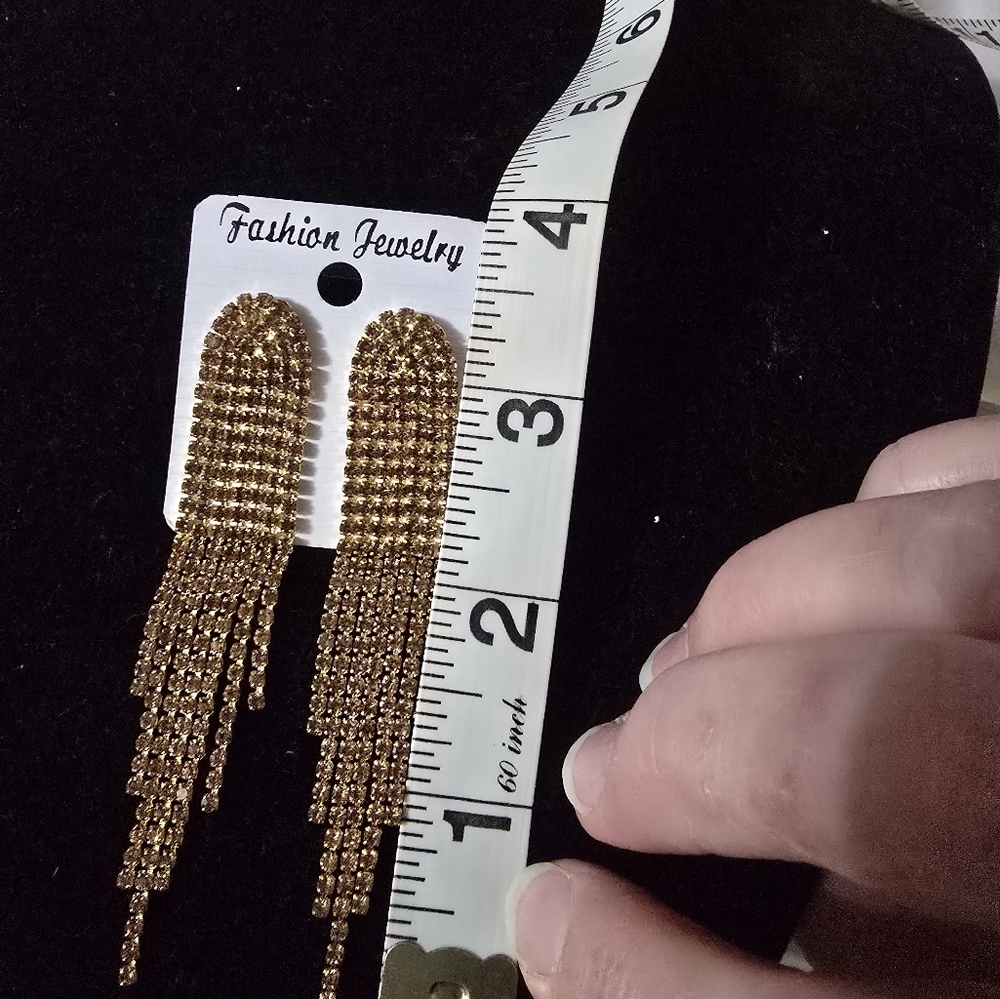 Earrings - Picture 3 of 5